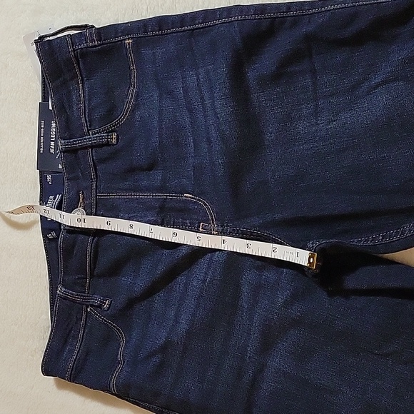HOLLISTER HIGH RISE JEAN LEGGING SIZE 29 SHORT - Picture 3 of 12